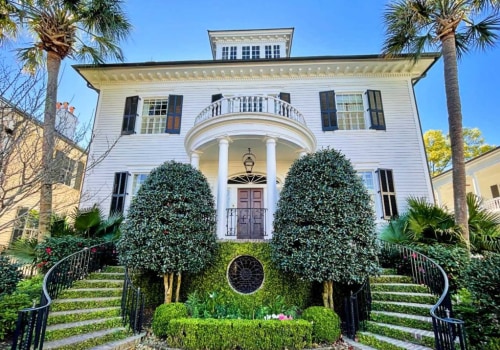 How did charleston get rich?